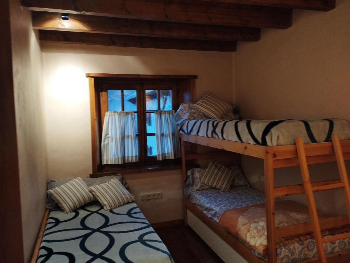 Esqui, Aigueestortes Y Boi-Tauell A Tus Pies En Ebrehogar Pla de l'Ermita Ngoại thất bức ảnh