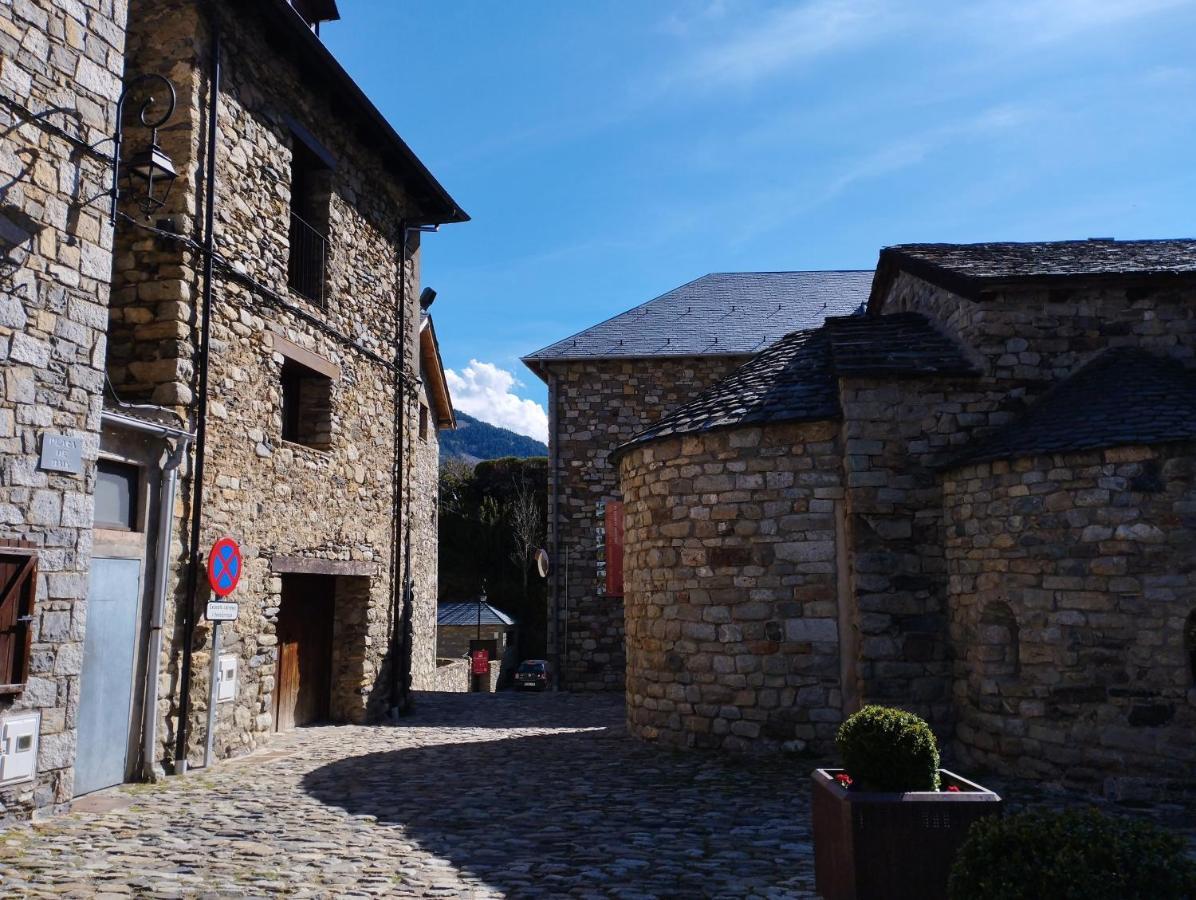 Esqui, Aigueestortes Y Boi-Tauell A Tus Pies En Ebrehogar Pla de l'Ermita Ngoại thất bức ảnh