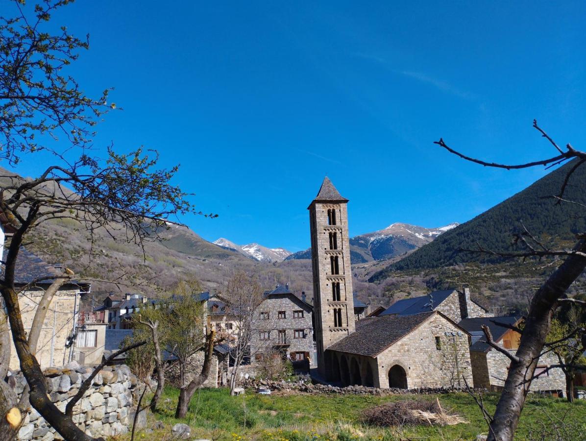 Esqui, Aigueestortes Y Boi-Tauell A Tus Pies En Ebrehogar Pla de l'Ermita Ngoại thất bức ảnh
